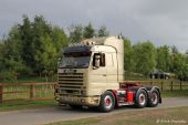 Scania_143M_500_V8_Streamline_gold004.JPG
