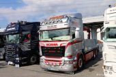 Scania_RII730_V8_Streamline_Kronimus002.JPG