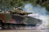 BAE_Systems_AB_CV90_30_Schuetzenpanzer 2000_Swiss_Army009.jpg