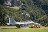 Boeing_FA18_C_Hornet_Swiss_Air_Force022.jpg