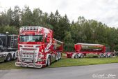 Scania_RII730_V8_Streamline_Wikab002.jpg