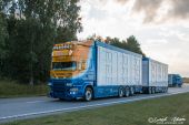 Scania_RII580_V8_Streamline_Fribergs_Djurtransport006.jpg