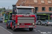 Scania_142M_V8_Radlmayr_Huttwil.jpg