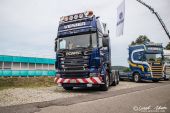 Scania_RII620_V8_Venier001.jpg