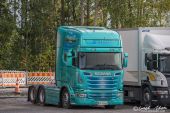 Scania_RII520_V8_Streamline_Kalott_Spedition.jpg