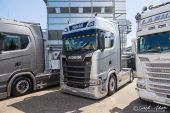 Scania_New_530S_V8_Stoeckli.jpg