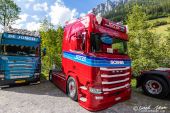 Scania_520R_V8_Sidler_Cham.jpg