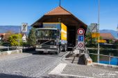 02Volvo_F12_Georg_Ruenzi_Bueren_aA002.jpg