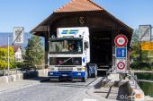 02Volvo_F10_Polar_Express_Lathion_Bueren_aA002.jpg