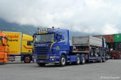Scania_RII560_V8_Fluetsch004.JPG